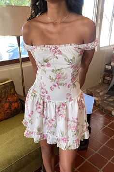 Floral Mini OTS Dress Senior Photos Outfits, Pink And White Floral Dress, Floral Off Shoulder Dress, Floral Dress White, Hoco Inspo, Straight Across Neckline, Floral Ruffle Dress, Mini Pink, Short Prom Dress