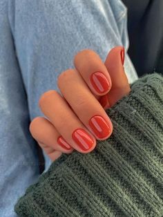 simple short burnt orange nails Red Orange Nails, Red Nail, Neutral Nails, Orange Nails, Dipped Nails, Classy Nails, Chic Nails