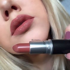 Mac Lipstick Shades, Lipstick Kit, Mac Matte Lipstick, Lips Shades, Nude Lipstick, Makeup Swatches