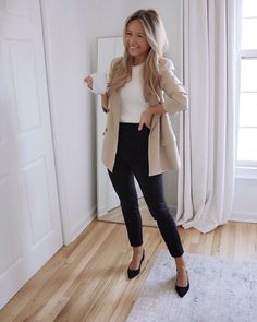 Work Attire Women, Office Casual Outfit, Blazer Outfit