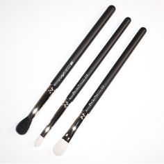 MAC 217 Blending Brush / 219 Pencil Brush / 224 Tapered Eyeshadow Brush 3 PC Set Mac Makeup Brushes, Pencil Brush, Blending Brush, Eyeshadow Brush, Eyeshadow Brushes, Tools Accessories, Makeup Tools, Makeup Cosmetics, Blending