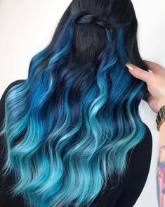 Presley Poe, Hairstylist Inspiration, Blue Hair Dye, Blue Hair Color, Dyed Tips, Hair Dye Tips, Dyed Hair Blue, Blue Ombre Hair, Hair 101