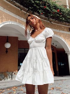 Graduation Party Dresses, Mini Dress White, Polly Dress, Mini Robes, Grad Dresses, White Dress Summer, Flared Skirt, White Mini Dress, Princess Polly