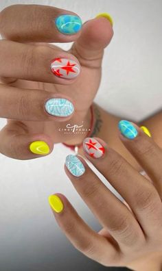 Pastel Gel Nails Ideas, Multi Pattern Nails, Bright Colorful Summer Nails, Mismatched Summer Nails, Short Mismatched Nails, Cute Nails 2024, Alternating Nail Color, Mismatch Nail Designs, Cute Funky Nails Summer