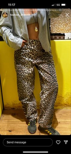 Leopard Outfit Ideas, Stile Kylie Jenner, How To Have Style, Leopard Jeans, Fashion Victim, Jeans Boyfriend, Looks Style, Fashion Killa