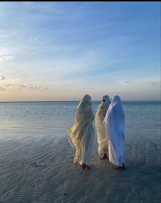 Arab Summer Aesthetic, Hijabi Beach Aesthetic, Somali Beach, Somalia Culture, Mauritania Aesthetic, Somalia Aesthetic, Aisha Core, Somali Aesthetic, Somali Culture