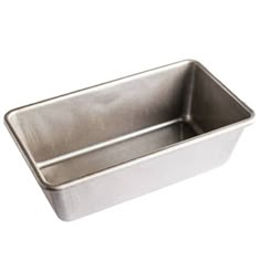 an aluminum baking pan on a white background