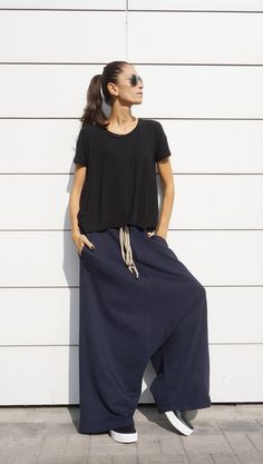 SALE NEW Fall Winter Collection Cotton Navy Harem Pants / Pantalon Thai, Chique Outfit, Boho Mode, Drop Crotch Pants, Mode Boho, Boho Pants, Womens Pants, Loose Blouse, 가을 패션