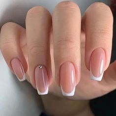 Деловой маникюр Simple Diamond Nails, Short French, Simple Diamonds, Nails Manicure, Diamond Nails, Nail Inspiration, My Nails, Nails Nail, Nail Manicure