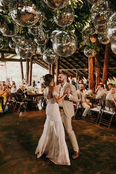 DIY Wedding Decorations: Hanging Disco Ball Decor Ball Dance, Vogue Kids, Dance Floor Wedding, Nye Wedding, Tulum Wedding, Boho Beach Wedding, Disco Balls, Retro Wedding, Wedding Mood Board