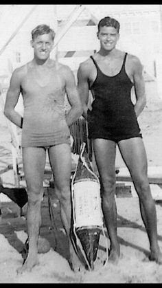 Swimsuit Photos, Seaside Oregon, Gay History, Vintage Couples, Vintage Swimwear, Vintage Swimsuits, Manama, Vintage Boys, Photos Vintage