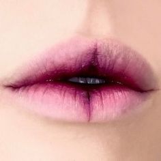 15 Maquillajes de labios por si no quieres comprar un disfraz de halloween Nem Halloween Makeup, Makeup Bibir, Teknik Makeup, Make Up Diy, Fantasy Make-up, Halloweenský Makeup, Halloween Make-up Looks, Smink Inspiration, Beauty Make-up