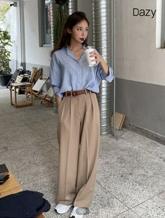 Corporate Girl, Drop Shoulder Shirt, Office Casual Outfit, Corporate Fashion, Stylish Work Attire, Office Outfits Women, Business Casual Outfits For Work, Shein Outfits, Office Outfit