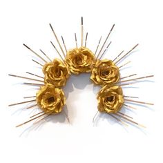 **  This crown is made of plastic zip ties (cable ties).  It is not made of metal.  Please be aware of this before purchasing.  ****  As seen at the 2018 Met Gala!  This the ORIGINAL, AUTHENTIC, and FIRST zip tie halo crown designed by Megan Bishop in 2009.  **The floral rose MARY CROWN is a striking spiked headband crown made of hand painted plastic zip ties of even spacing and alternating size.  This is the rose version of my popular Mary Halo Crown - the original, authentic, first crown that Floral Headpiece Wedding, Festival Headpiece, Bow Choker, Crown Headpiece, Headpiece Diy, Halo Crown, Floral Halo, Flower Crown Wedding, Metal Headbands