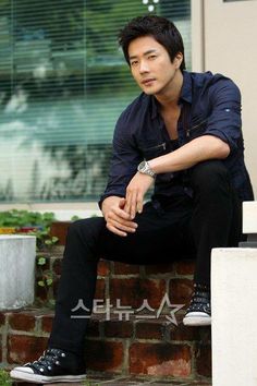 Kwon Sang Woo Kwon Sang Woo, Dark Men, Ankle Injury, Hot Asian Men, Jackie Chan, Stairway To Heaven, Chinese Zodiac, Korean Celebrities, Asian Actors