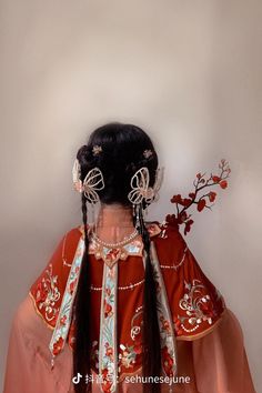 Chinese Traditional Accessories, Chinese Hairstyle Traditional, Japanese Hair Accessories, Chinese Hairstyles, Ancient Chinese Hairstyles, Hanfu Hairstyles, Manga Hair, Traditional Hairstyle, Chinese Hair Accessories