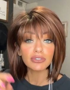 Layered Haircut With Extensions, Katherine Mcphee Hair, Layered Hair Back View, Choppy Bob Hairstyles With Bangs, Bangs Over 50, Choppy Bob Hairstyles For Fine Hair, Haircuts For Medium Length Hair, Layered Haircuts For Medium Hair, Short Shag