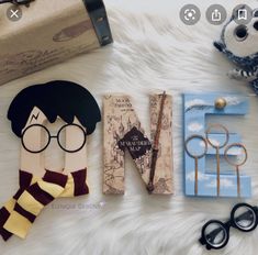 there are some harry potter items on the fur