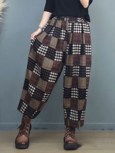 Description  Made of 100% cotton, these plaid harem pants will keep you stylish and comfortable all year round. Feature Item Code: 7237223448638 Material: 100%Cotton Style: Retro Waist: Elastic Waist Pattern: Plaid Pants Style: Harem Pants Pants Length: Full Length Season: Spring,Autumn,Winter The model height:163cm,weight:55kg Washing: At 40 or 60 degrees. Wash it with the colored laundry, add a colored detergent. Hand wash or machine wash. Fur Sliders, Harem Pants Women, 60 Degrees, Vintage Plaid, Plaid Pants, Boho Stil, Trendy Fashion Women, Sweatshirt Dress, Cotton Style