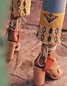 Bohemian Style Shoes, Natural Gamine, Gamine Style, Boho Shoes, Mode Boho, Hipster Outfits