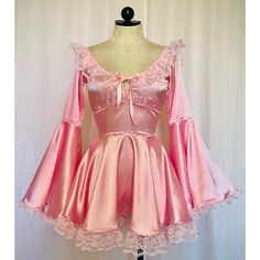 Terrence Loves You, Different Dresses, Mode Inspo, Belle Epoque, Look At You, Kawaii Fashion, Cute Fashion, Satin Dresses, Look Fashion