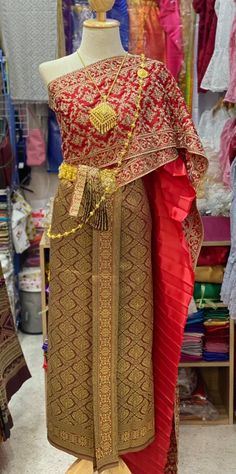 "\" This is Asian Thai-Lao traditional dress.Before place the order, kindly please contact me via convo to confirm design and size availability before\" Thank You :) This is Asian traditional dress is made from synthetic silk for top and skirt waist size up to 32 inches(adjust size by hook). It is very unique and easy to wear. Women set including with 1. Lace sabai 2. Pleated satin sabai 3. Skirt Item not included, jewelry, or accessory Note: - Each item may have very slight variances and imperf Laos Clothing, Thailand Dress, Thai Wedding Dress, Vintage Groom, Wedding Outfits For Groom, Thai Clothes, Thai Traditional Dress, Thai Wedding, Thai Dress