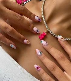 Sassy Nails, Her Nails, Round Nails, Diamond Nails, Pink Acrylic Nails, Hot Nails, Gel Nail Designs