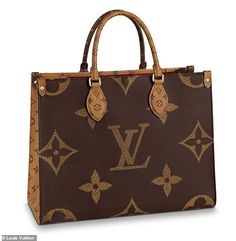 Brilliant DIY videos show how to make a Louis Vuitton tote bag for just $45 Onthego Mm, Louis Vuitton Onthego, Luxury Tote Bags, Reverse Canvas, Mm Monogram, Monogram Tote Bags, Lv Bags, Louis Vuitton Purse