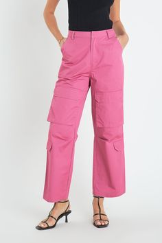 ENGLISH FACTORY - Wide Leg Cargo Pants - PANTS available at Objectrare Stylish Cargo Pants, Wide Leg Cargo Pants, Streetwear Chic, Summer Style Guide, English Factory, Casual Party Dresses, Maxi Dress Sale, Cargo Style, Cropped Blazer