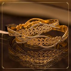 Latest Bangles Design Gold 2024, Unique Gold Jewelry Designs, Lehenga Red, Bride Jewelry Set, Antique Necklaces Design, Fancy Jewelry Necklace