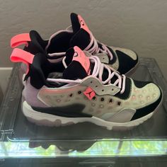 Women’s Jordan Delta 2 Light Arctic Pink. No Box, Worn A Few Times But Look Brand New Jordan 1 Arctic Pink, Arctic Pink Jordans, Air Max 200, Nike Air Max 200, Nike Training, Nike Air Max Tn, Pink Nikes, Nike React, Womens Jordans