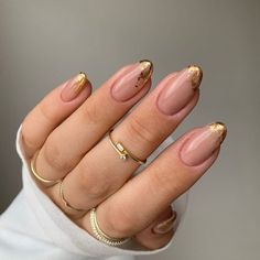 Nails Nude Nail Designs, Subtle Nails, Soft Nails, Funky Nails, Chic Nails, Short Acrylic Nails