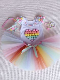 Yarn Crafts For Kids, Socks Party, Fashion Show Dresses, Body Infantil, Birthday Tutu Outfit, Tutu Outfits, Candy Girl, Fabric Flowers Diy, Birthday Tutu