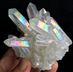 Angel color rainbow aura quartz crystal Rainbow Aura Quartz, Aura Quartz Crystal, Crystal Aesthetic, Rainbow Aura, Color Rainbow, Lightning Ridge, Mineral Stone