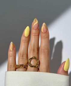 yellow summer nails with gold shimmer, almond shape, spring nails,   insta credit: thenaillologist Yellow Almond Nails Design, Yellow Prom Nails, Yellow And Gold Nails, Yellow Almond Nails, Nails Ideas For Summer, Modern Fits, Short Oval Nails, Yellow Nail, Nails Trends