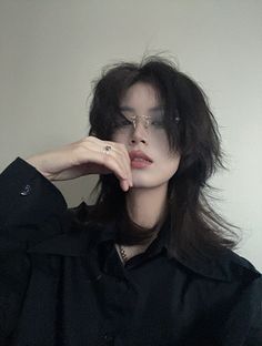 Hairstyle For People With Glasses, Masculine Asian Women, Edgy Selfies, Asian Mullet Hairstyle Women, Boyish Hairstyle, Masculine Women Aesthetic, Black Blazer White Shirt, Gender Neutral Hair, Blazer White Shirt