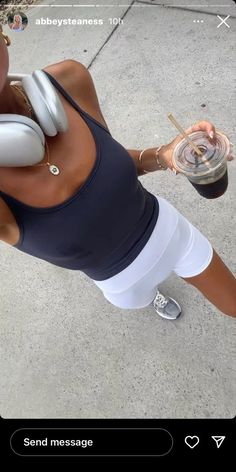 Healthy Summer Lifestyle, Set Active Aesthetic, Summer Workout Aesthetic, Running Outfit Aesthetic, Workout Aesthetic Outfits, Running Aesthetic Fitness, Workout Clothes Aesthetic, Classy Athleisure Outfits