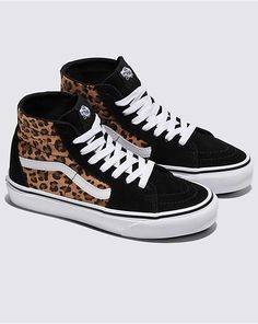 Sk8-Hi Tapered Shoe Vans Sk8 Hi Outfit, Sk8 Hi Outfit, Leopard Shoe, Leopard Vans, Snow Surfing, Leopard Outfits, Vans Store, Vans Logo, Leopard Shoes