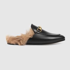 Princetown Gucci, Gucci 2015, Gucci Slipper, Gucci Princetown, Gucci Store, Gucci Gifts, Guccio Gucci, Leather Slippers, Footwear Design Women