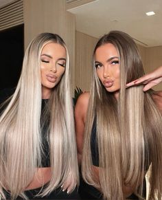 Sept Aesthetic, Carmel Brown Hair, Kim Kardashian Blonde, Honey Brown Hair, Blond Balayage, Brunette Hair With Highlights, Dyed Blonde Hair, Hair Color Pastel, Blonde Hair Inspiration