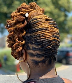 Short Dreadlocks Styles, Natural Hair Salons, Dreads Girl, Natural Hair Products