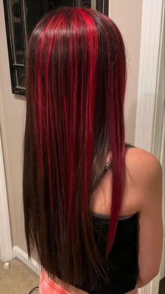 Chunky Red Highlights Underneath, Red Hair Ideas Black Hair, Black Hair With Bright Red Highlights, Black Hair With Red Highlights Layers, Chucky Red Highlights, Red Snd Black Hair Ideas, How To Do Red Highlights At Home, 2000s Chunky Highlights Red, Thick Red Highlights