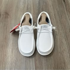 Brand New, White Hey Dude Shoes Size 6 Hey Dudes Outfit Women, Womens Hey Dudes, Hey Dudes Women, White Hey Dudes, Cute Hey Dudes, Hey Dudes Shoes, Hay Dudes, Dudes Shoes, Dude Shoes Women