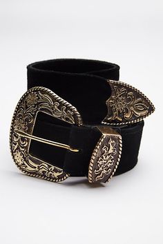 Botas Western, Moda Hippie, Buckle Outfits, Looks Country, Cowboy Belt, Estilo Country, Western Belt Buckles, Western Belt, Suede Belt