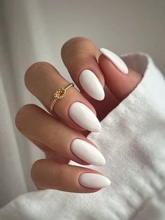 White  Collar  ABS Plants Bare Nails Embellished   Nail,Hand & Foot Care Fake Nails With Glue, Stick On Nails, Minimalist Nails, Nail Designs Spring, Nail Arts, Nail Accessories, False Nails, Wedding Nails, Almond Nails