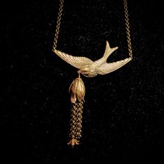 Handmade Swallow Bird Necklace With Decorative Tassel & Captive Ball Clasp Brass Swallow Jewelry, Crow Necklace, Free People Necklace, Antique Silver Necklace, Pearl Lariat Necklace, Swallow Bird, Gold Link Necklace, Wing Jewelry, Costume Necklaces