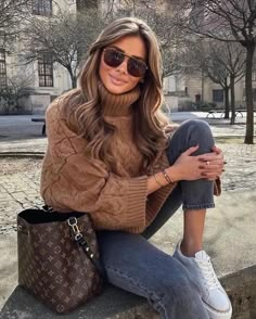 Cozy Sweater Outfits, Angelina Lilienne, Cozy Sweaters Outfits, Turtleneck Outfit, Mode Inspo, Cozy Sweater