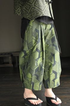 キモノカラージャケット・タックヘムパンツ　セットアップ - FURYU（フウリュウ） Japanese Style Apron, Fashion Painting, Fashion Images, Cardigan Fashion