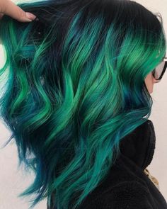 Mermaid Hair Color Ideas, Green And Blue Hair, Blue Green Hair, Mermaid Hair Color, Pulp Riot, Hair Dye Ideas, Dye Colors, Hair Color Blue