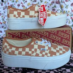 New In The Box No Lid Authentic Women’s Vans Authentic Stacked Multi Check Sandstone Vn0a5kxxsst Platforms Sneakers Retro Brown Sneakers For Spring, Vans Brown Sneakers For Spring, Brown Vans Sneakers For Spring, Brown Vans Sneakers, White Platform Shoes, Old Skool Platform, Platforms Sneakers, White Platform Sneakers, Checkered Vans